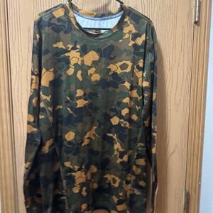 Camo duofold men’s shirt size XL